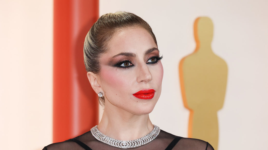 Lady Gaga wows Oscars in fresh off the runway Versace gown