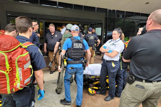 Gunman kills four in Oklahoma medical centre